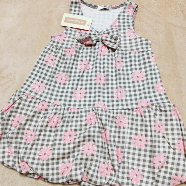 ◆未着用・タグ付◆女の子用 ノースリーブワンピース◆100cm◆ キッズ/ベビー/マタニティのキッズ服女の子用(90cm~)(ワンピース)の商品写真