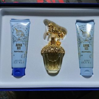 アナスイ(ANNA SUI)の値下げ！日本未発売セット ANNA SUI ファンタジア   fantasia (香水(女性用))