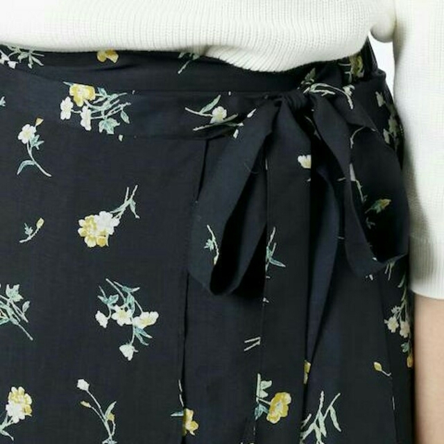 イエナ スローブ  フラワー ラップ スカート 花柄巻きスカート 2