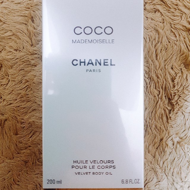 CHANEL(シャネル)の値下げ)シャネル ココ マドモアゼル ボディオイル コスメ/美容のボディケア(ボディオイル)の商品写真