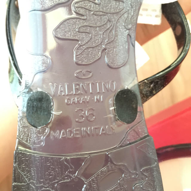 VALENTINO ヴヮレンティノ