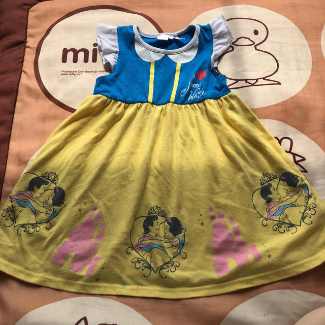 Disney 100 白雪姫 ワンピース ディズニー プリンス ドレス の通販 By あち S Shop ディズニーならラクマ