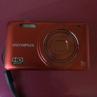 【完動品】　オリンパス 　デジタルカメラ　VG-145　シャンパンゴールド