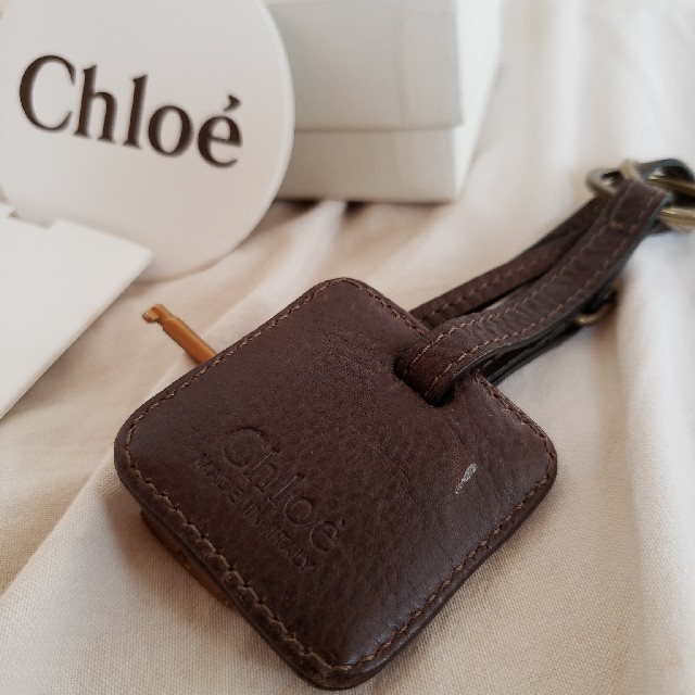 Chloe(クロエ)のChloe キーチェーン パディントン 中古 レディースのファッション小物(キーホルダー)の商品写真