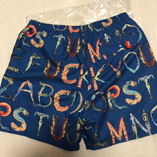 Supreme(シュプリーム)のsupreme Alphabet Water Short メンズの水着/浴衣(水着)の商品写真