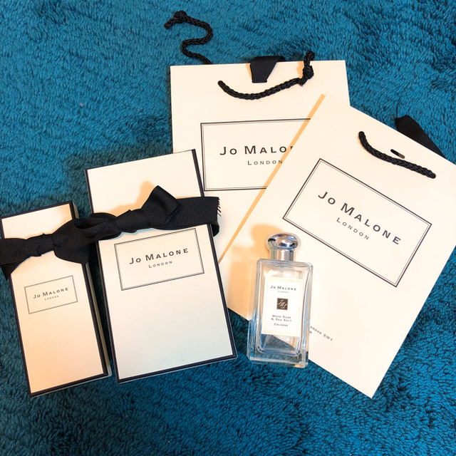 Jo Malone(ジョーマローン)のJO MALONE☆香水100ml空き瓶、紙袋2枚、空箱2箱 セット コスメ/美容の香水(その他)の商品写真
