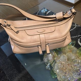 トッズ(TOD'S)の美品！TODS.トッズバッグ、2wayレザーショルダーバッググッチお値下げします(ショルダーバッグ)