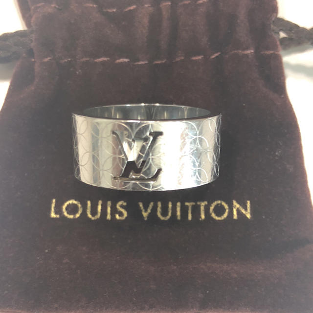 LOUIS VUITTON(ルイヴィトン)の正規品 シャンゼリゼ リング Mサイズ メンズのアクセサリー(リング(指輪))の商品写真