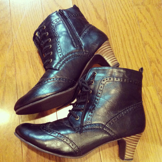 ♡ 黒ブーティー レディースの靴/シューズ(ブーツ)の商品写真