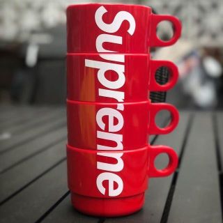 シュプリーム(Supreme)の送料込シュプリームロゴ入りカップ4点セット18SSupreme Cup set(グラス/カップ)