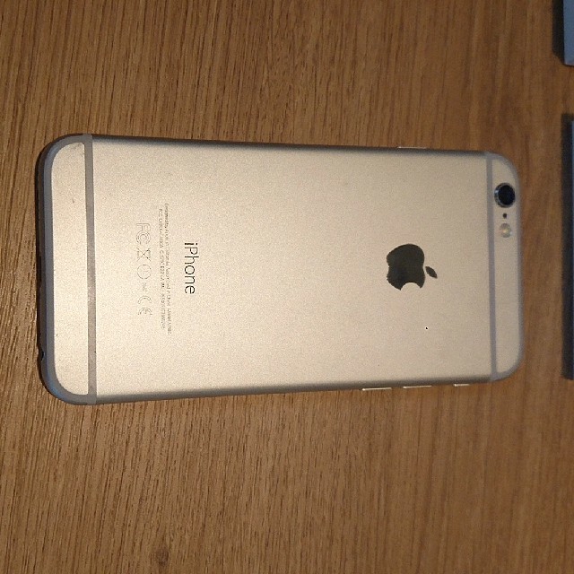 Apple(アップル)の(^-^)様専用　docomo iPhone6 64GB スマホ/家電/カメラのスマートフォン/携帯電話(スマートフォン本体)の商品写真