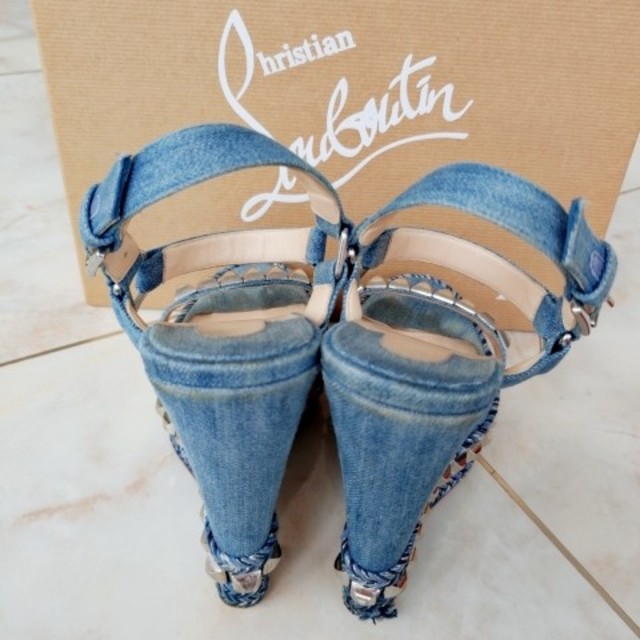 Christian Louboutin - クリスチャン ルブタン デニムサンダルの通販