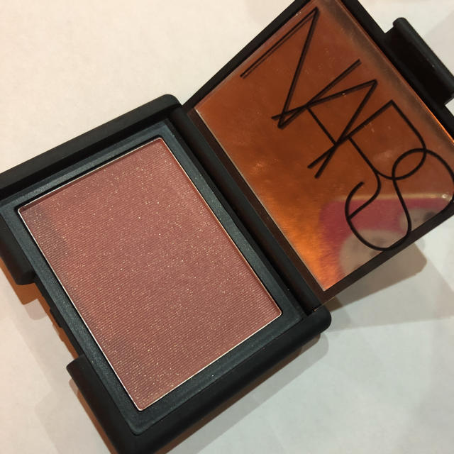 NARS(ナーズ)のNARS ブラッシュ 4028N コスメ/美容のベースメイク/化粧品(チーク)の商品写真