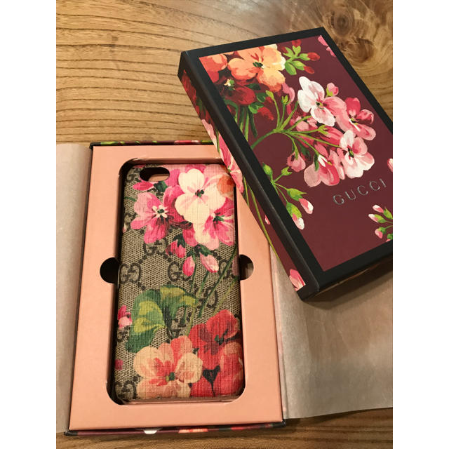 Gucci - GUCCI  iPhone6s ケースの通販 by メガネん's shop｜グッチならラクマ