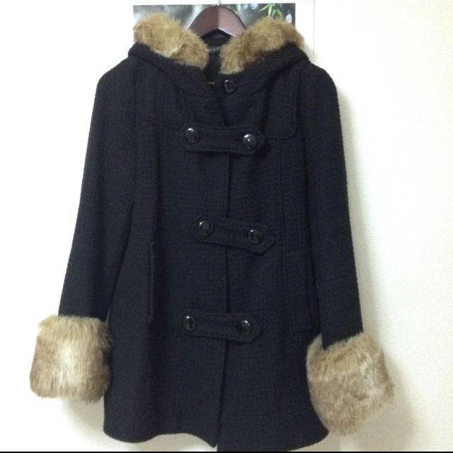 PATTERN fiona(パターンフィオナ)のコート りな様15日まで取り置き レディースのジャケット/アウター(毛皮/ファーコート)の商品写真