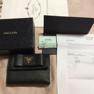 プラダ(PRADA)のプラダ リボン 財布 黒 サフィアーノ(財布)