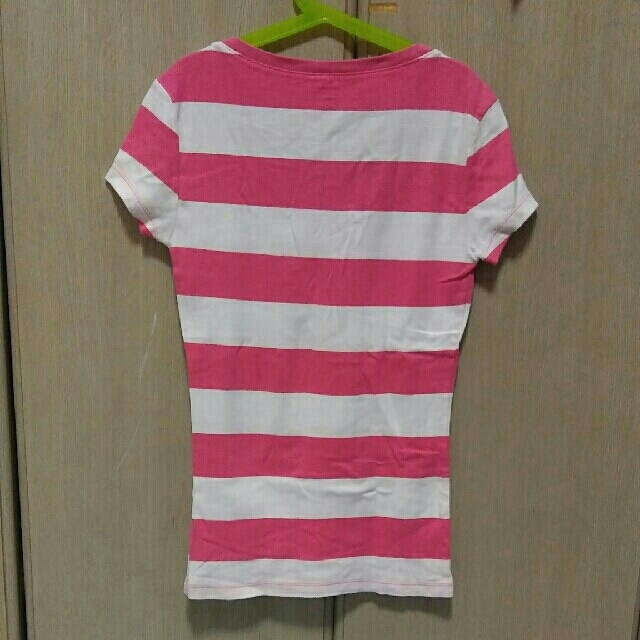 TOMMY HILFIGER(トミーヒルフィガー)のTOMMY  HILFIGER　Ｔシャツ　XS レディースのトップス(Tシャツ(半袖/袖なし))の商品写真