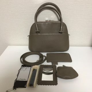 フォクシー(FOXEY)のFOXEY マカロンバッグ シナモン（販売は、今週末までです）(ハンドバッグ)