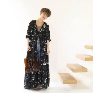 トゥデイフル(TODAYFUL)のTODAYFUL タグ付き 18SS Sheer Flower Dress 今季(ロングワンピース/マキシワンピース)