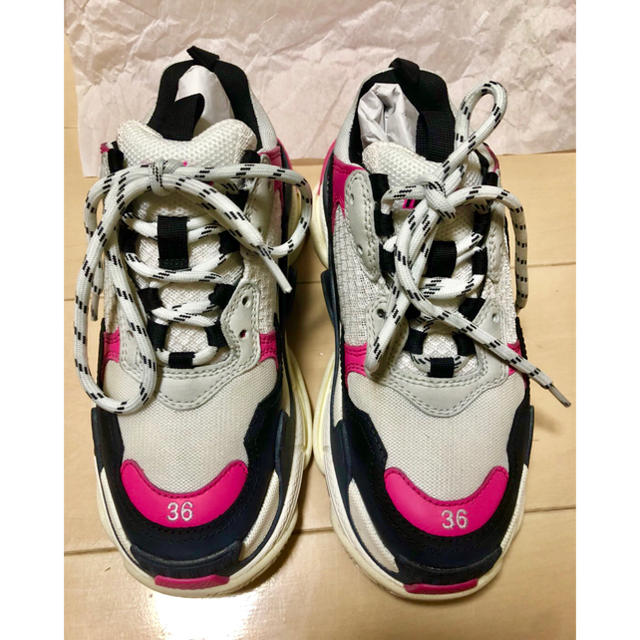 Balenciaga(バレンシアガ)のBALENCIAGA triple s 36 レディースの靴/シューズ(スニーカー)の商品写真