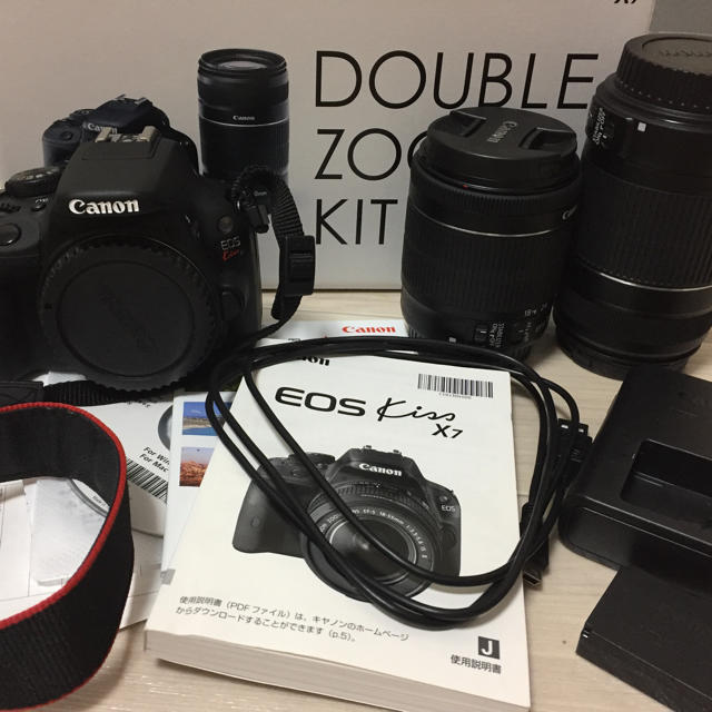 canon kiss x7 DOUBLE ZOOM KIT