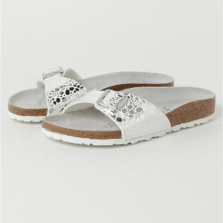 ビルケンシュトック(BIRKENSTOCK)のビルケンシュトック ☆ シルバー(サンダル)