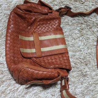 ボッテガヴェネタ(Bottega Veneta)のボッテガ　ショルダー　バッグ(ショルダーバッグ)