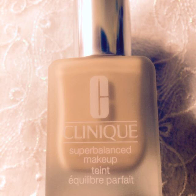 CLINIQUE(クリニーク)のCLINIQUE ファンデーション コスメ/美容のベースメイク/化粧品(その他)の商品写真