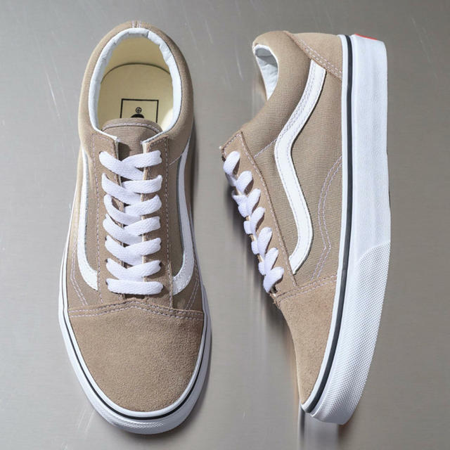 VANS - バンズ オールドスクール ベージュ 23.5の通販 by りんこ's ...