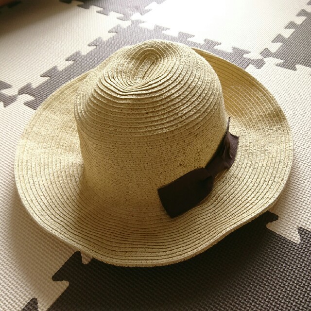 BEAMS(ビームス)のBEAMS リボン付きペーパーハット レディースの帽子(麦わら帽子/ストローハット)の商品写真