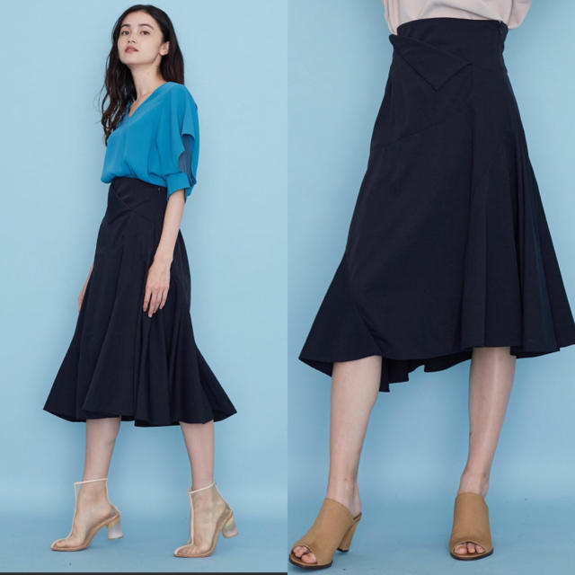 UNITED TOKYO♡バックシャンアシメフレアスカート♡ネイビー | フリマアプリ ラクマ