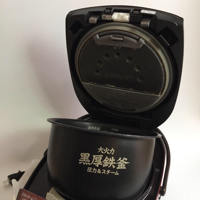 【日本製人気】 稼働品 日立 圧力スチームIH炊飯器 5.5合 レッド RZ-SG10J-R