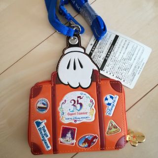 ディズニー(Disney)の【未使用】35周年バケーションパッケージ　パスケース(パスケース/IDカードホルダー)