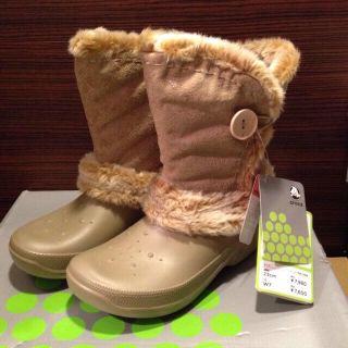 クロックス(crocs)のCrocs レディス ミドルファーブーツ(ブーツ)