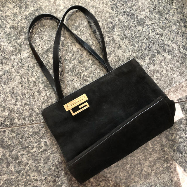 珍しい Gucci 超美品アンティークGUCCIショルダーバッグ - ショルダーバッグ 珍しい Gucci 超美品アンティークGUCCIショルダーバッグ - ショルダーバッグ