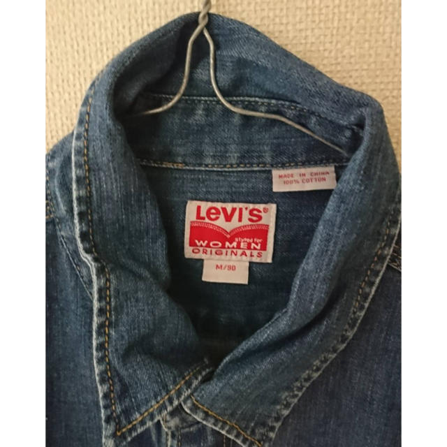Levi's(リーバイス)のLevi'sデニムシャツ レディースのトップス(シャツ/ブラウス(長袖/七分))の商品写真
