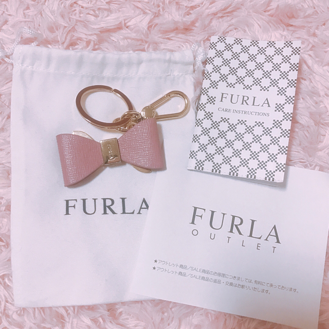 FURLA キーリング リボン ピンク