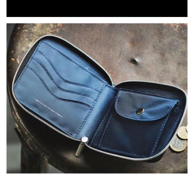 smart 4月号 XLARGE ラウンドジップ型 レザー財布 メンズのファッション小物(折り財布)の商品写真