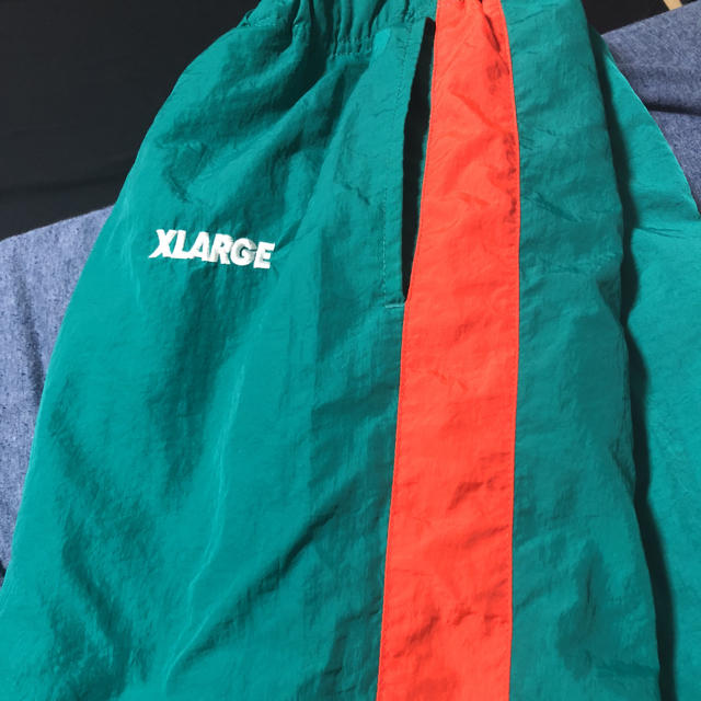 XLARGE(エクストララージ)のx-LARGE ラインパンツ メンズのパンツ(その他)の商品写真