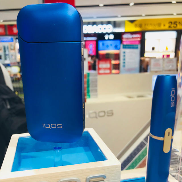 IQOS - IQOS 免税店限定 サファイアブルー 新型2.4Plus 本体キット の通販 by ハイブランド専門｜アイコスならラクマ