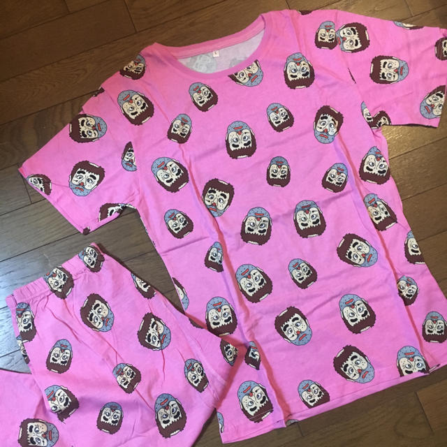 新品】変なおじさんパジャマ上下 Lサイズ/腹巻セットの通販 by natsu 新品】変なおじさんパジャマ上下 Lサイズ/腹巻セットの通販 by natsu