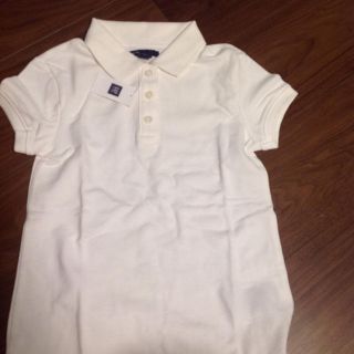 ギャップキッズ(GAP Kids)の【専用】新品☆GAP半袖 白ポロシャツ 130㎝２枚(Tシャツ/カットソー)