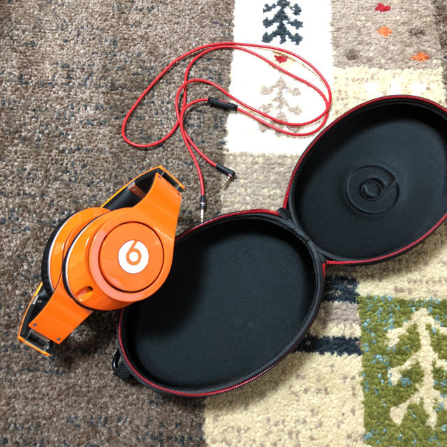 Beats By Dr Dre Beats ヘッドホン オレンジの通販 By Beckham S Shop ビーツバイドクタードレならラクマ