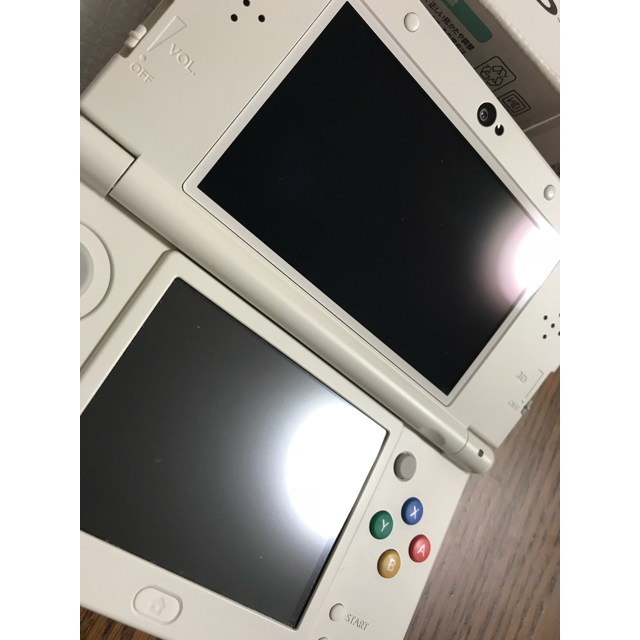 ニンテンドー3DS(ニンテンドー3DS)の【ねむ様専用】NewNintendo3DS 本体 エンタメ/ホビーのゲームソフト/ゲーム機本体(携帯用ゲーム機本体)の商品写真