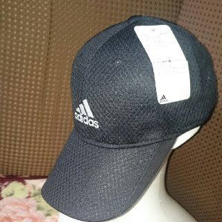 アディダス(adidas)の新品☆adidasメンズキャップ(メッシュ)(キャップ)