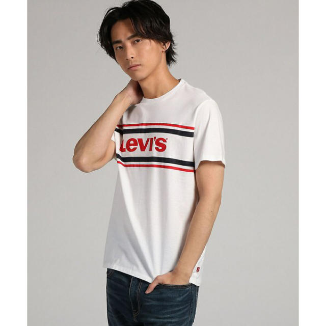 Levi's(リーバイス)の⭐️新品未使用⭐️ 【Levi’s】スポーツロゴグラフィックTシャツ メンズのトップス(Tシャツ/カットソー(半袖/袖なし))の商品写真