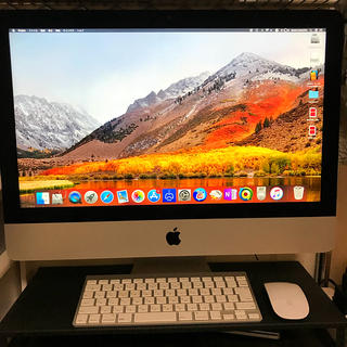 アップル(Apple)のiMac 21.5型（２０１２lateモデル）＋apple純正DVDドライブ(デスクトップ型PC)