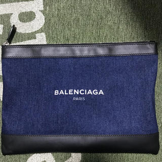 【値下げ】バレンシアガ  クラッチ　バッグ　デニム　ハンドバッグ