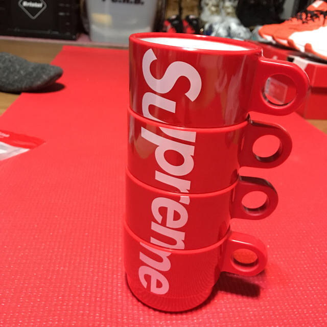 supreme コップ