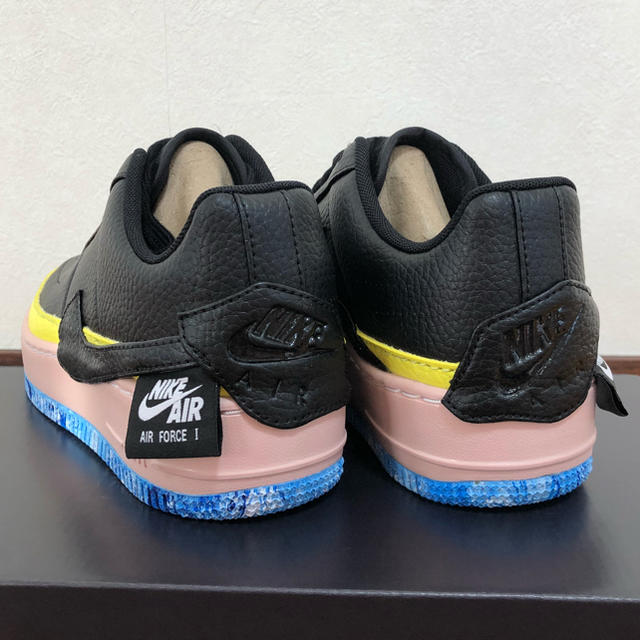 NIKE(ナイキ)の新品 NIKE  AIR FORCE 1 JESTER XX 23.5cm レディースの靴/シューズ(スニーカー)の商品写真